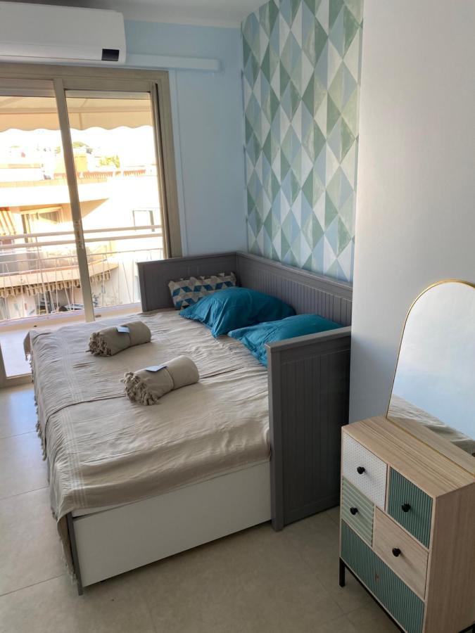 Appartement Rooftop, Premiere Ligne, Vue Mer, 50M De Plage Du Midi Кан Екстериор снимка