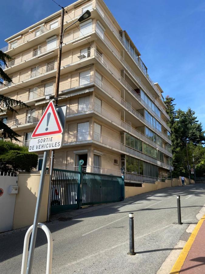 Appartement Rooftop, Premiere Ligne, Vue Mer, 50M De Plage Du Midi Кан Екстериор снимка