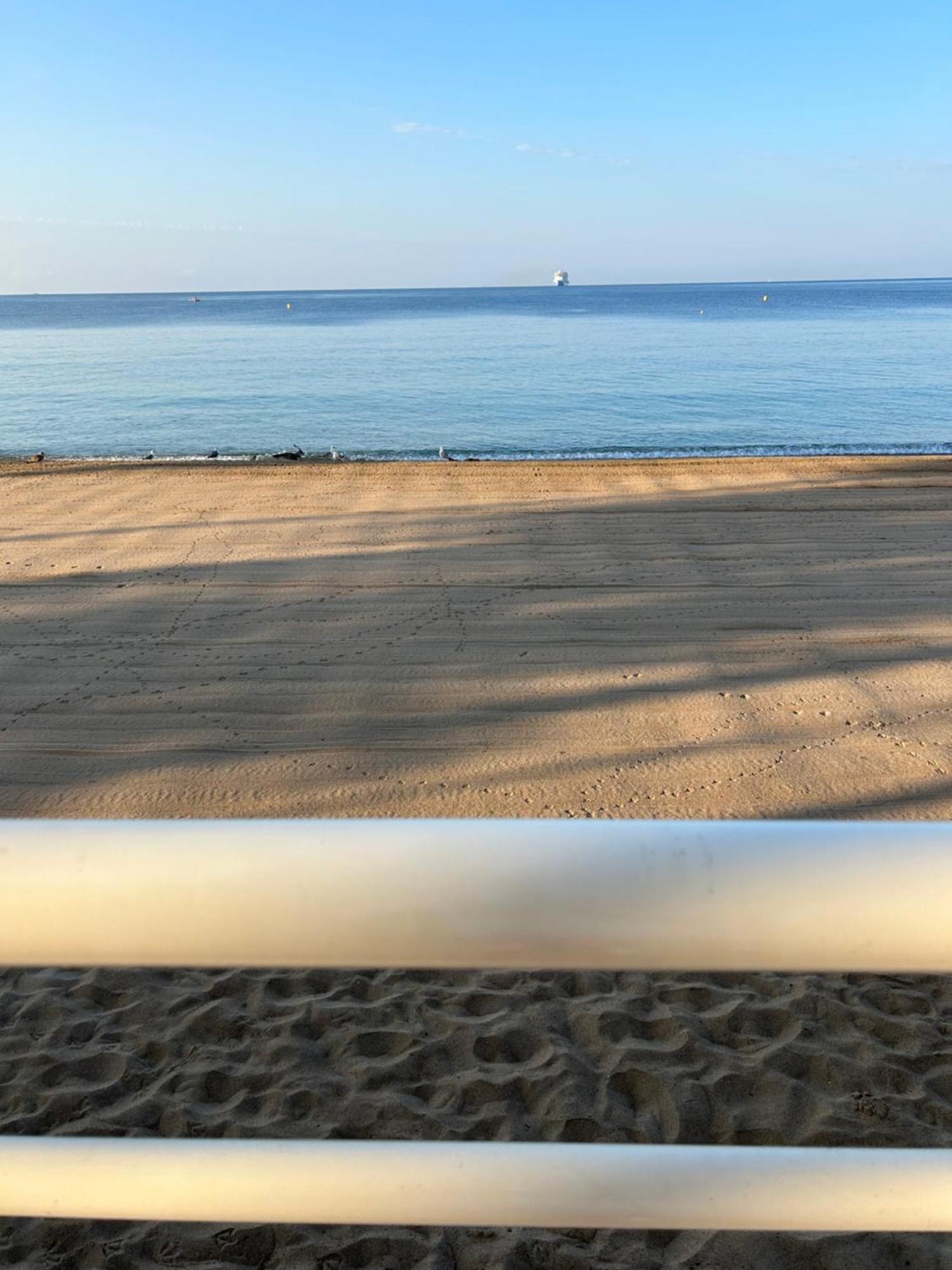 Appartement Rooftop, Premiere Ligne, Vue Mer, 50M De Plage Du Midi Кан Екстериор снимка